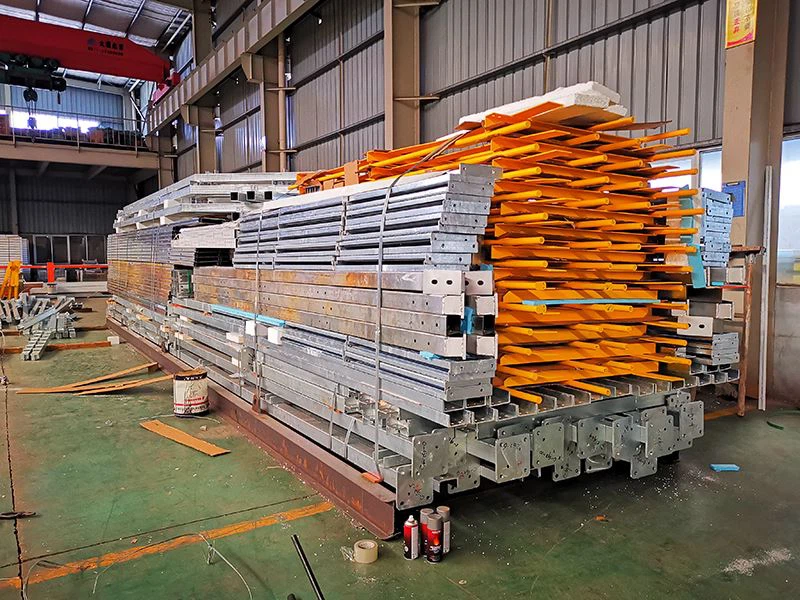 Steel pallet to fit into 40HQ